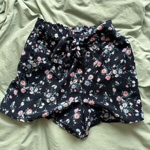 Tie- front Dress shorts